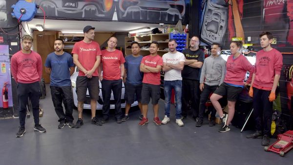 Supercar Customiser: Yianni - No Chrome Zone