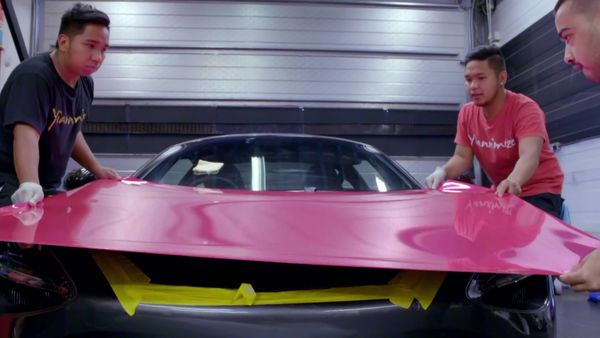 Supercar Customiser: Yianni - Light It Up