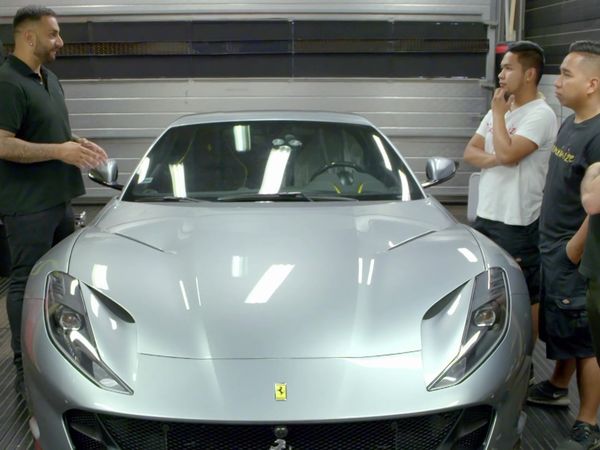 Supercar Customiser: Yianni - Double Trouble