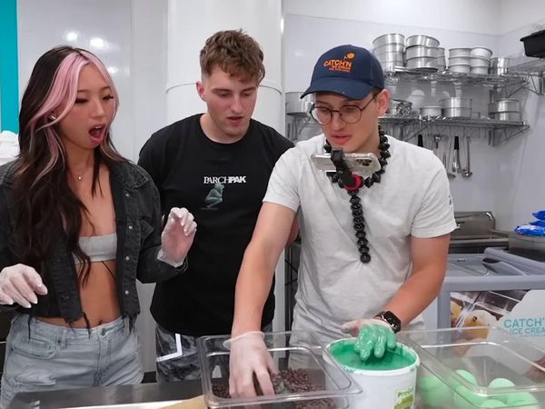 ZHC - Customizing an Ice Cream Shop