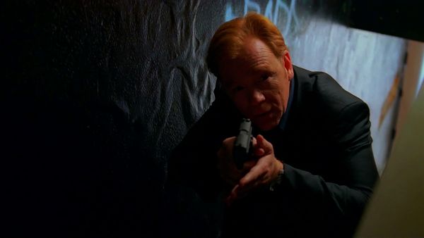 CSI: Miami - Wolfe em Pele de Ovelha