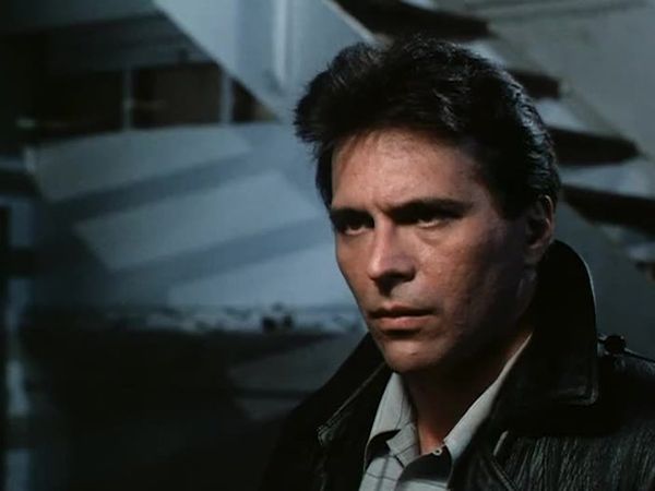 Stingray (1985) - Echoes