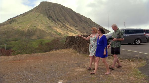 Hawaii Life - Coming Together in Oahu