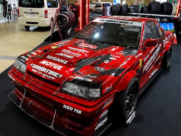 SAMMIT - Tokyo's Wildest Cars Yet