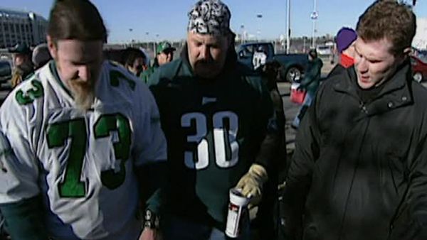 FoodNation With Bobby Flay - Tailgating in Philadelphia