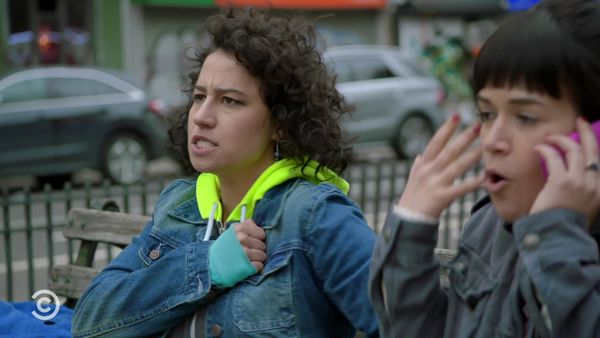 Broad City - Sliding Doors