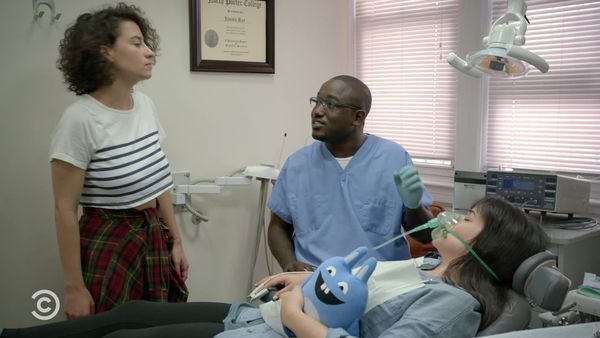 Broad City - Wisdom Teeth