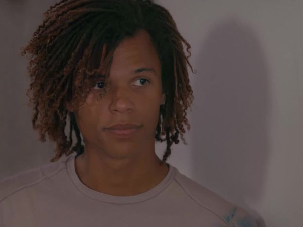 Cut - Une Pierre deux coups"