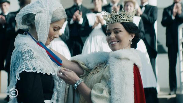 Drunk History - S.O.S.