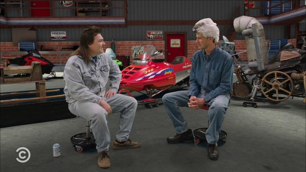 Tosh.0 - July 18, 2017 - Larry Enticer