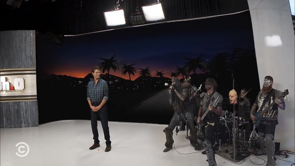Tosh.0 - October 27, 2015 - Tosh.0 Memorabilia Auction #2