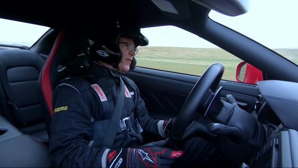 Head 2 Head - 2019 MAT New Stratos vs. 2019 Superformance GT40 vs. 2019 Nissan GT-R