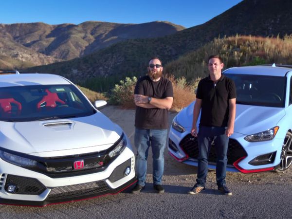Head 2 Head - Drive It Like You Stole It! 2019 Civic Type R vs. 2020 Veloster N