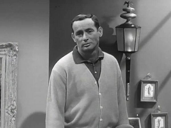The Joey Bishop Show - Joey Goes to CBS
