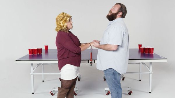 Fear Pong - Political Pong: Left vs. Right