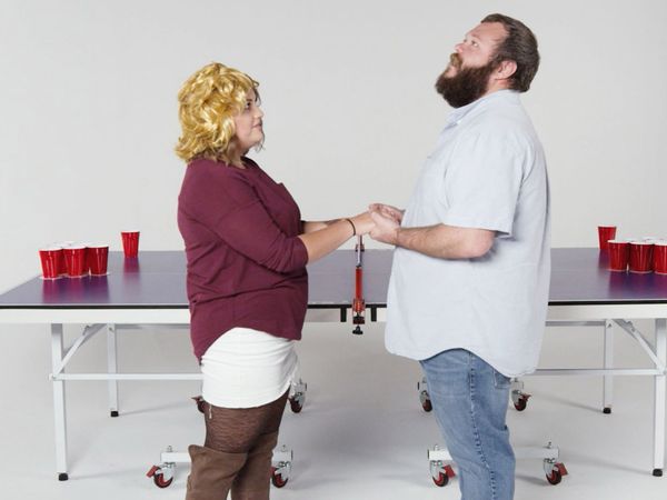 Fear Pong - Political Pong: Left vs. Right
