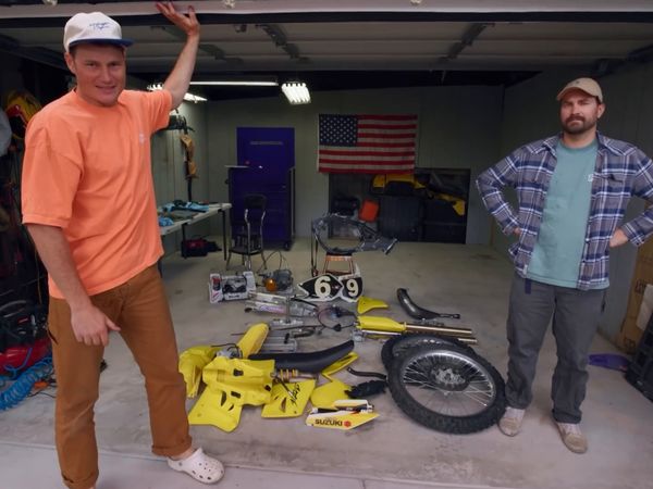 Big Time Presents: Motorcycle Builds - Buying a Motorcycle in a Box off Craigslist – Can We Make It Run?