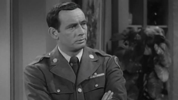 The Joey Bishop Show - The Sergeant's Testimonial