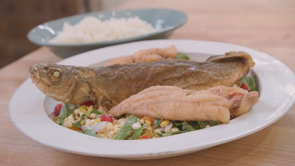 Rachael Ray's Meals in Minutes - Thai One On: Fish Salad with Salty Sweet Dressing