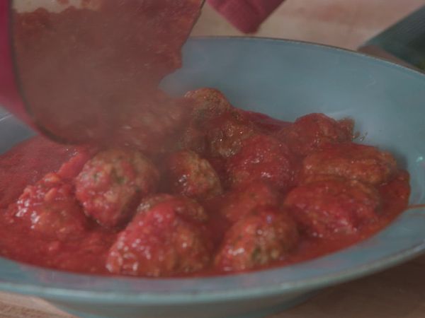Rachael Ray's Meals in Minutes - Greek Meatballs and Spaghetti With Feta Sauce