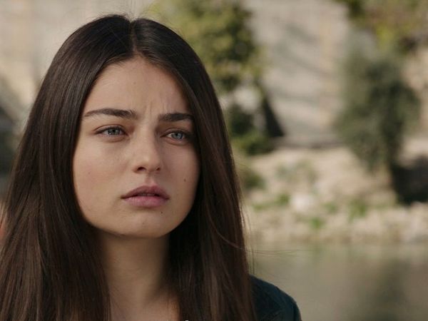 Karagül – Black Rose - Episode 11