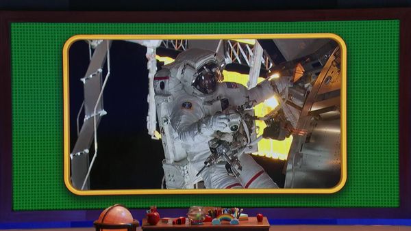 Are You Smarter Than a 5th Grader? - Astronaut