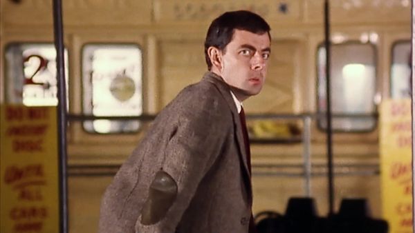 Mr. Bean - Cuidado con el bebé, Mr Bean