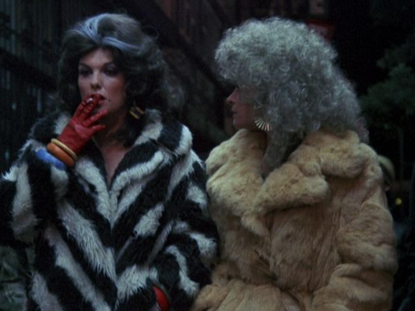 Cagney & Lacey - You Call This Plainclothes?