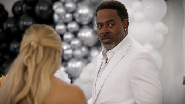 Black Hamptons - Picture Perfect
