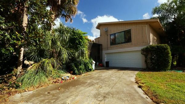 Zombie House Flipping - Episode 627