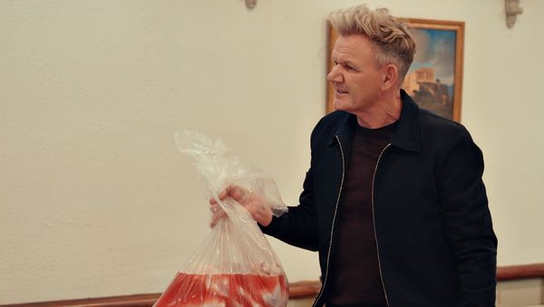 Gordon Ramsay's Secret Service - Episode 101