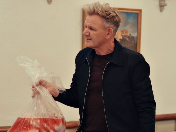 Gordon Ramsay's Secret Service - Episode 101