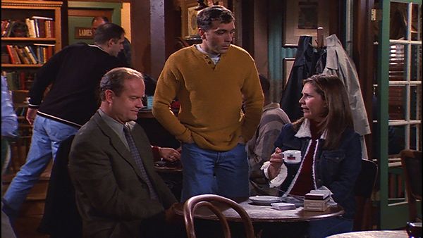 Frasier - Algo pasa con la Doctora Mary