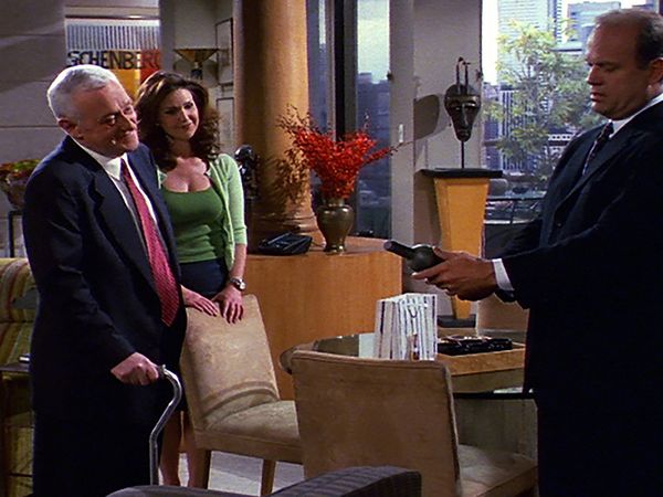 Frasier - Algo prestado, algo azul I