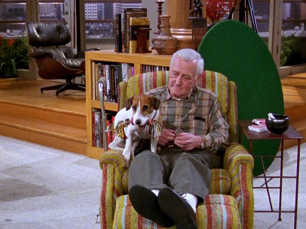 Frasier - Mosquearse mientras trabajas