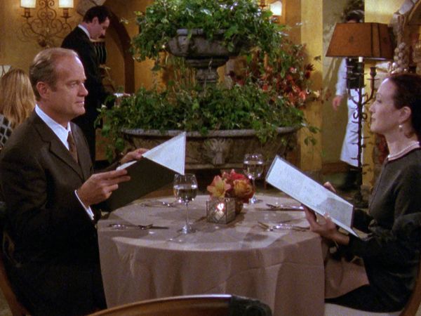 Frasier - Lilith necesita un favor