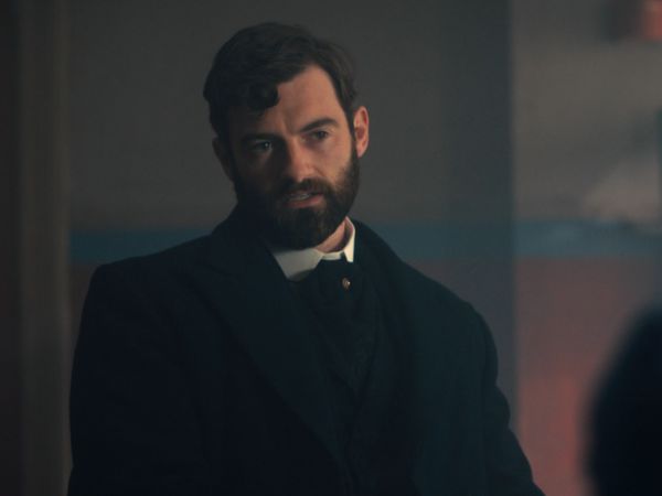 Miss Scarlet and the Duke - Episode 103