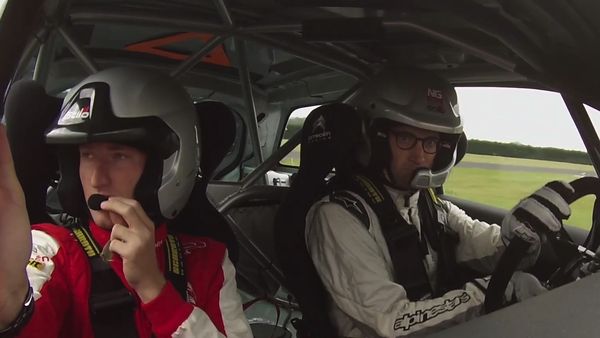 EVO - Kris Meeke's Citroën DS3R WRC