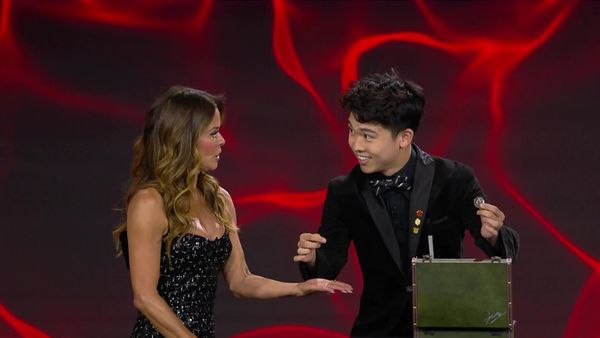 Penn & Teller: Fool Us - A Magical Punch in the Face