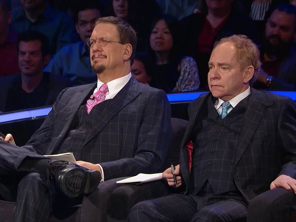 Penn & Teller: Fool Us - Penn the Magic Dragon