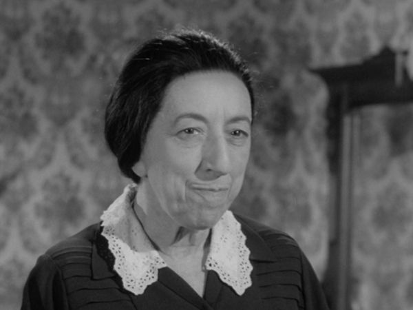 Die Addams Family - Eine Verwechslung? Irrenhaus oder Schönheitsfarm