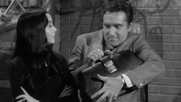 Die Addams Family - Hilfe, Löwe Kitty Kat ist los