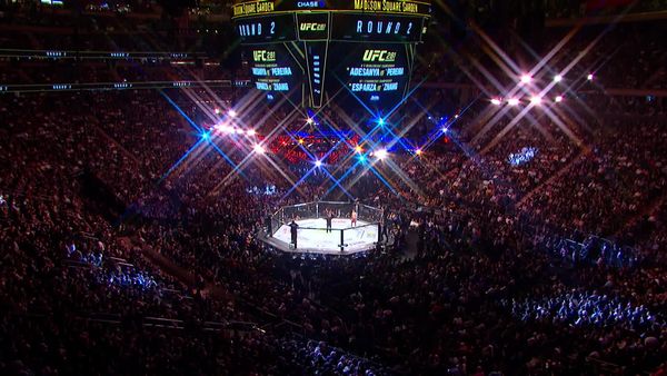 UFC 281: Dan Hooker vs Claudio Puelles - 281: Dan Hooker vs. Claudio Puelles Main Card
