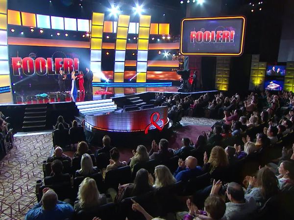 Penn & Teller: Fool Us - Brad Sherwood's Nuts