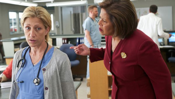 Nurse Jackie - Le dijo la sartén al cazo