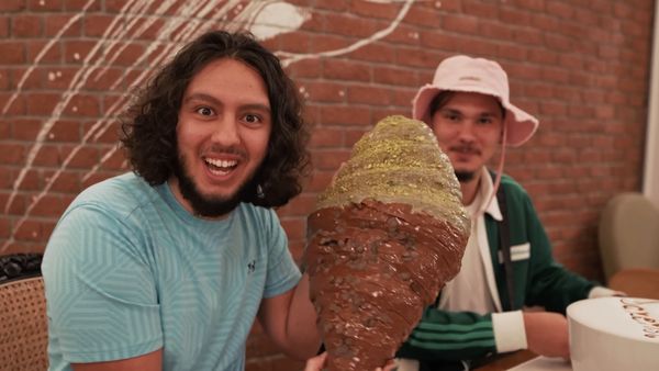 Adem & Bilal - Adem & Bilal - ON MANGE QUE DU XXL PENDANT 24H ! (+ de 12 000 calories)