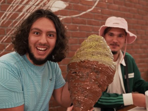 Adem & Bilal - Adem & Bilal - ON MANGE QUE DU XXL PENDANT 24H ! (+ de 12 000 calories)