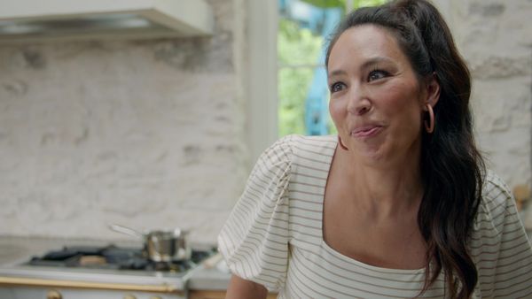 Magnolia Table With Joanna Gaines - Special Occasion Favorites