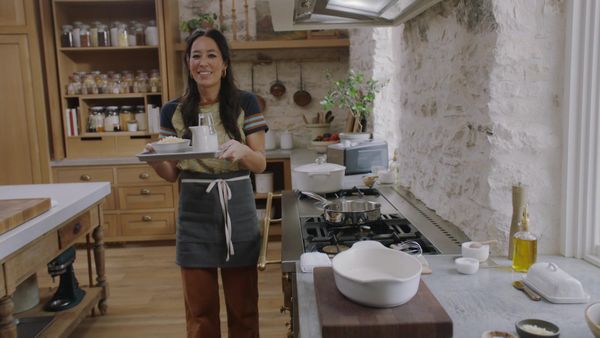 Magnolia Table With Joanna Gaines - Homestyle Favorites