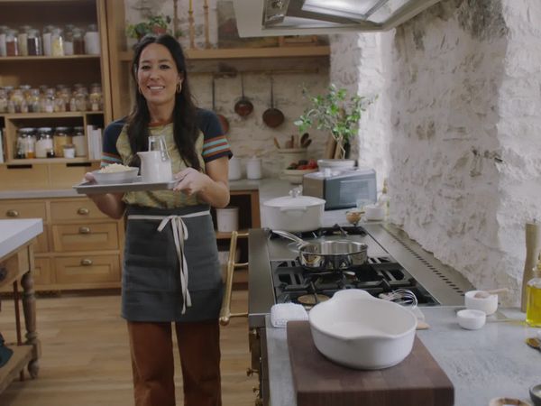 Magnolia Table With Joanna Gaines - Homestyle Favorites